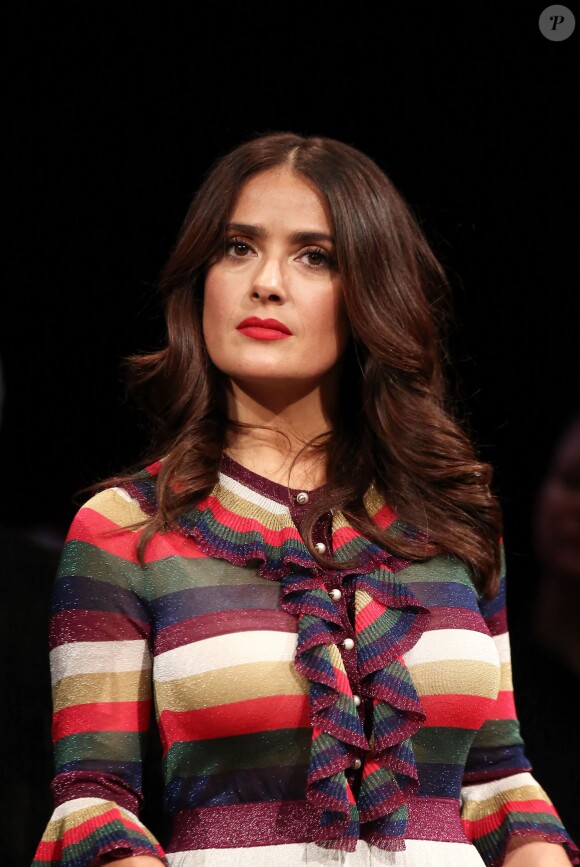 Salma Hayek - Remise du 7e Prix Lumière à Martin Scorsese au Palais des Congrès de Lyon, lors du Festival Lumière le 16 octobre 2015.