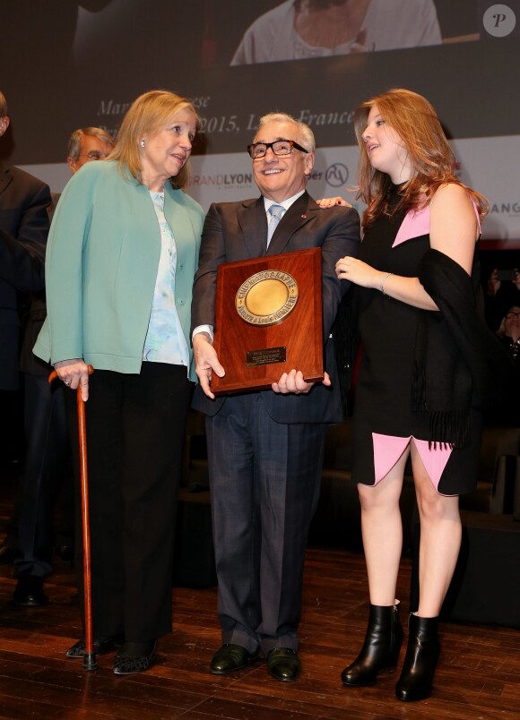 Martin Scorsese entouré de sa femme, Helen Morris, et de sa fille Francesca - Remise du 7e Prix Lumière à Martin Scorsese au Palais des Congrès de Lyon, lors du Festival Lumière le 16 octobre 2015.