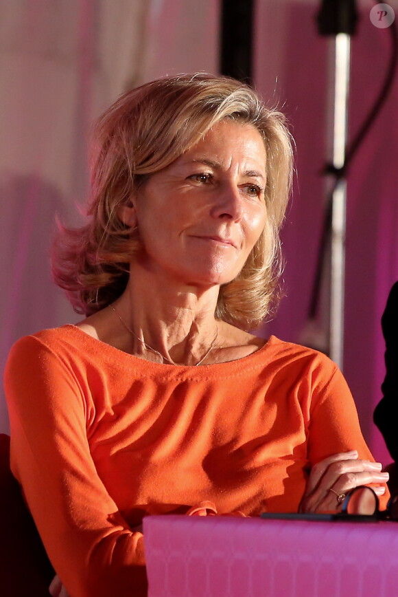 Exclusif - Lancement de la campagne Octobre Rose avec Claire Chazal à la clinique Hartmann à Neuilly sur Seine le 7 octobre 2015.