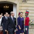 La princesse Victoria, enceinte, et le prince Daniel de Suède en visite officielle en Colombie à Bogota, le 22 octobre 2015
