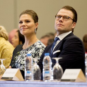 La princesse Victoria, enceinte, et le prince Daniel de Suède en visite officielle en Colombie, à Carthagène des Indes, le 22 octobre 2015