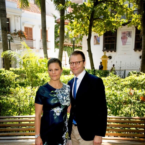 La princesse Victoria, enceinte, et son mari le prince Daniel de Suède en visite officielle en Colombie, à Carthagène des Indes, le 22 octobre 2015