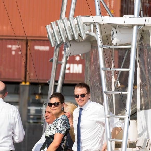 Le prince Daniel et la princesse Victoria de Suède (enceinte) à Carthagène en Colombie le 21 octobre 2015