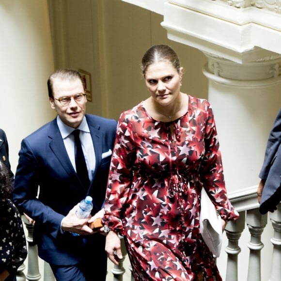 La princesse Victoria, enceinte, et le prince Daniel de Suède en visite officielle au Pérou, à Lima, le 21 octobre 2015