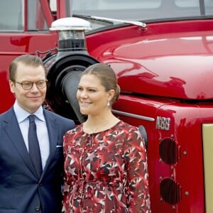 La princesse Victoria, enceinte, et le prince Daniel de Suède en visite officielle au Pérou, à Lima, le 21 octobre 2015