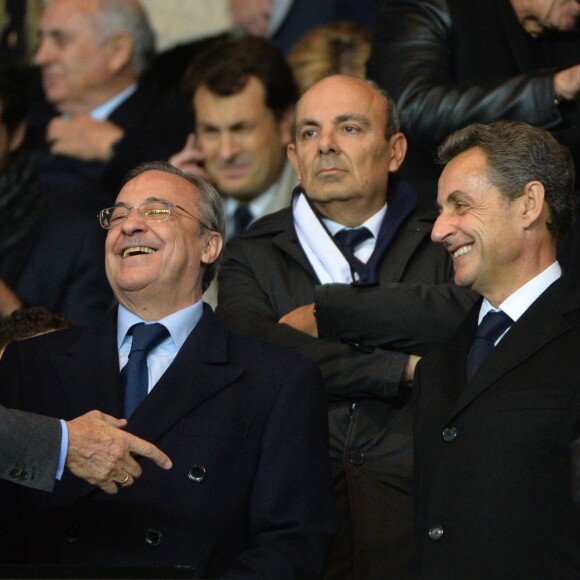 Florentino Perez et Nicolas Sarkozy au Parc des Princes le 21 octobre 2015 pour le match de Ligue des Champions PSG - Real Madrid.