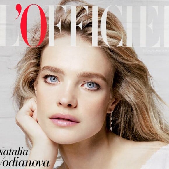 Natalia Vodianova en couverture de "L'Officiel", numéro 1 000, novembre 2015.