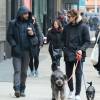 Zachary Quinto et son compagnon Miles McMillan promènent leurs chiens dans les rues de New York le 8 février 2015