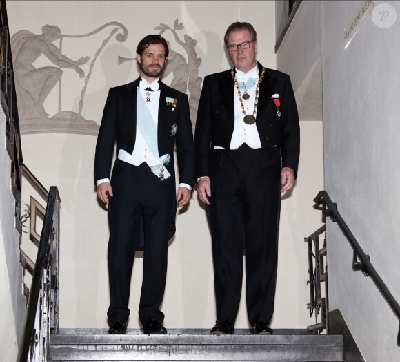 Le prince Carl Philip et la princesse Sofia de Suède, enceinte, assistaient le 23 octobre 2015 au gala annuel de l'Académie royale suédoise des sciences de l'ingénieur, à la Maison des concerts de Stockholm. La première sortie de la princesse depuis l'annonce de sa grossesse.