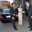 Le prince Carl Philip et la princesse Sofia de Suède, enceinte de leur premier enfant, assistaient le 23 octobre 2015 au gala annuel de l'Académie royale suédoise des sciences de l'ingénieur, à la Maison des concerts de Stockholm. La première sortie de la princesse, vêtue d'une robe bien près du corps, depuis l'annonce de sa grossesse. 