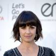 Constance Zimmer lors de la 25e soirée des EMA Awards aux Warner Bros. Studios à Burbank, Los Angeles, le 24 octobre 2015.