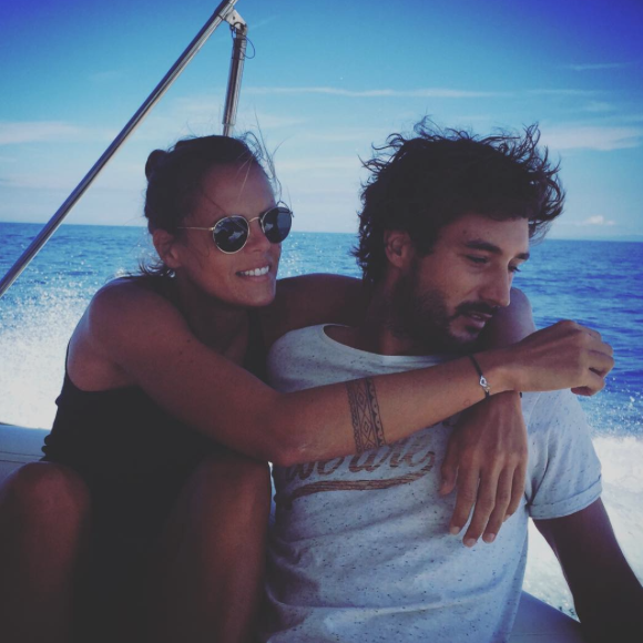 Laure Manaudou et Jérémy Frérot en virée en mer, vendredi 23 octobre 2015.