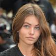 Thylane Blondeau à son arrivée au défilé de mode "Chanel", collection prêt-à-porter printemps-été 2016, au Grand Palais à Paris. Le 6 Octobre 2015. Thylane Blondeau, la fille de Véronika Loubry, jeune mannequin de 14 ans et demi, était invitée en front row sur la défilé Chanel.  Thylane Blondeau arriving at Chanel fashion show Spring/Summer ready-to-wear 2016 at at the Grand Palais in Paris. On October 6 2015. Thylane Blondeau, the Veronika Loubry's daughter, young model, 14 and a half, invited on front row for the Chanel fashion show.06/10/2015 - Paris