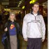 Kerry Katona et son ex-mari Bryan McFadden à l'aéroport de Londres, le 8 janvier 2002