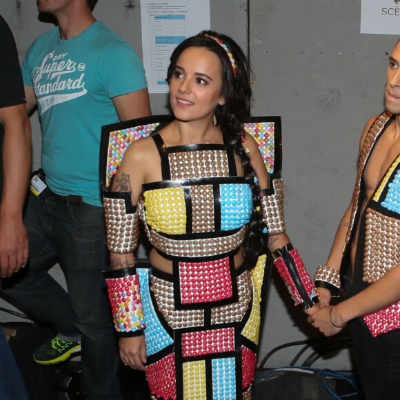 Alizée et son compagnon Grégoire Lyonnet - Défilé du 21ème salon du chocolat à la porte de Versailles à Paris le 27 octobre 2015. Denis Guignebourg / Bestimage