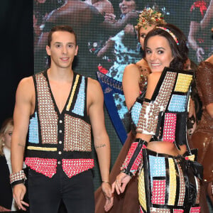 Alizée et son compagnon Grégoire Lyonnet - Défilé du 21ème salon du chocolat à la porte de Versailles à Paris le 27 octobre 2015. Denis Guignebourg / Bestimage