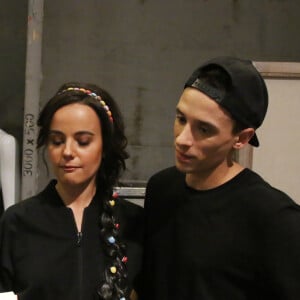 Exclusif - Alizée et son compagnon Grégoire Lyonnet en backstage du défilé du 21ème salon du chocolat à la porte de Versailles à Paris le 27 octobre 2015. Denis Guignebourg / Bestimage