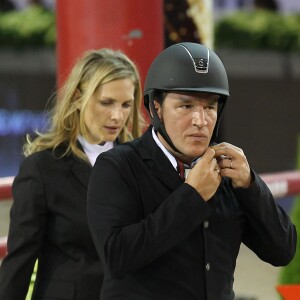 Vanessa Broussouloux et Benjamin Castaldi, à Villepinte, le 1er décembre 2011.