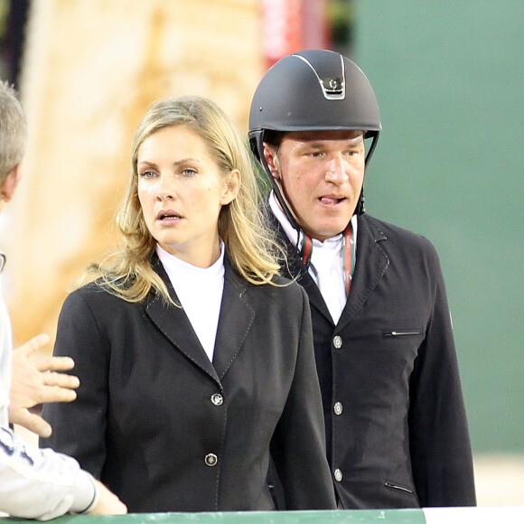 Vanessa Broussouloux et Benjamin Castaldi, à Villepinte, le 1er décembre 2011.