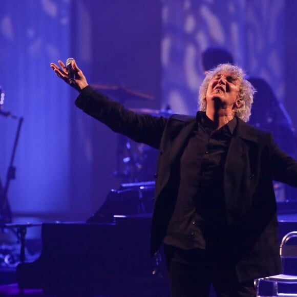 Jacques Higelin en concert à Lille le 13 juin 2013.