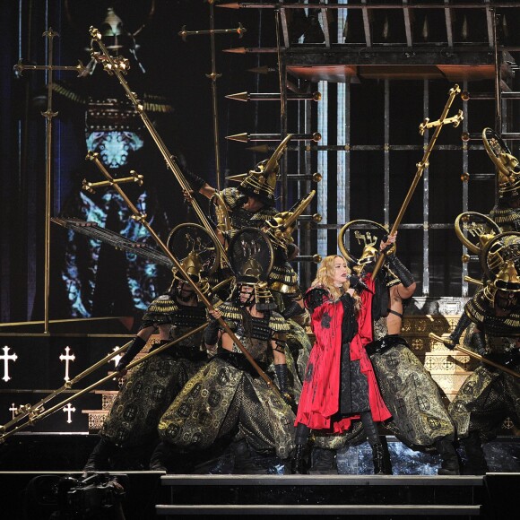 Madonna sur scène pour son Rebel Heart Tour au MGM Grand Garden Arena de Las Vegas, le 24 octobre 2015