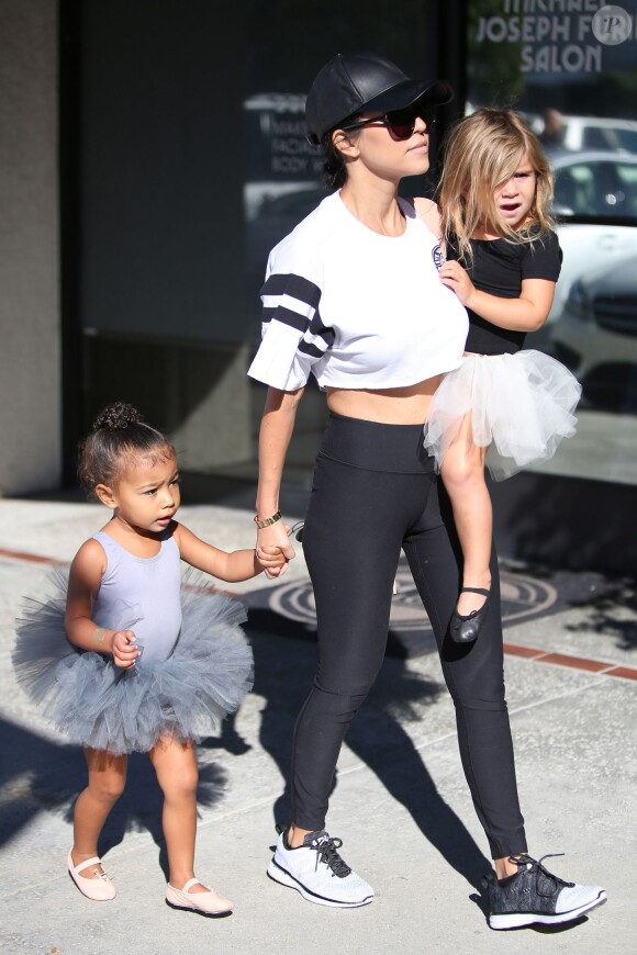 Please hide children's faces prior to the publication - Kourtney Kardashian takes her daughter Penelope and niece North West to ballet class, Los Angeles, CA, USA on October 21, 2015. The two munchkins looked adorable in tutus as they gear up to learn ballet. Photo by GSI/ABACAPRESS.COM22/10/2015 - Los Angeles
