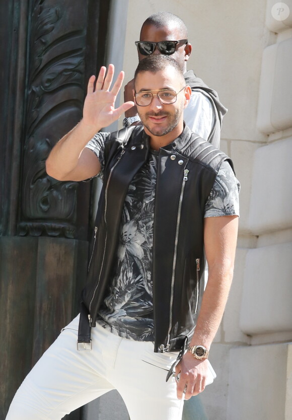 Karim Benzema lors du défilé Balmain à l'hôtel Potocki de Paris le 27 juin 2015