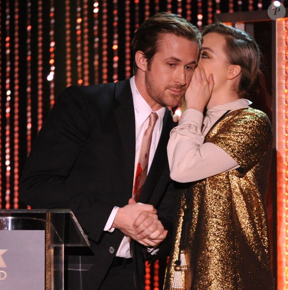 Ryan Gosling et Saoirse Ronan pendant la 19e soirée des Hollywood Film Awards au Beverly Hilton Hotel, Los Angeles, le 1er novembre 2015.