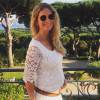 Sandrine Corman enceinte de son deuxième enfant. La future maman dévoile un baby-bump de plus en plus rond. Juin 2015.