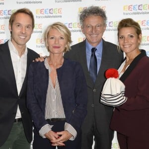 Damien Thévenot, Sophie Davant, Nelson Monfort, Laura Tenoudji - Conférence de presse du Téléthon 2015, à France Télévisions à Paris le 4 novembre 2015. Le Téléthon 2015 aura lieu le 4 et le 5 décembre et le parrain de cette édition sera Marc Lavoine.