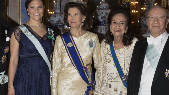 Victoria de Suède, enceinte, recycle la robe de grossesse de gala de Madeleine !