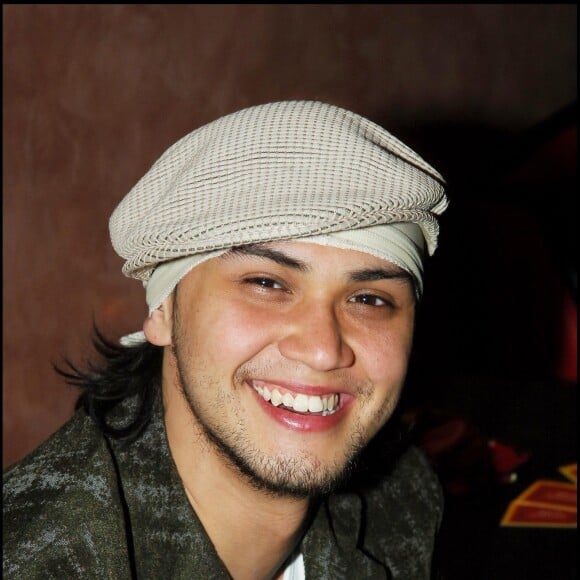 Billy Crawford à l'inauguration du restaurant Montecristo Orient à Paris, le 9 mai 2005