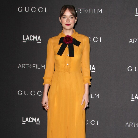 Dakota Johnson - Gala "The LACMA 2015 Art+Film" en l'honneur de James Turrell et Alejandro Inarritu à Los Angeles, le 7 novembre 2015.