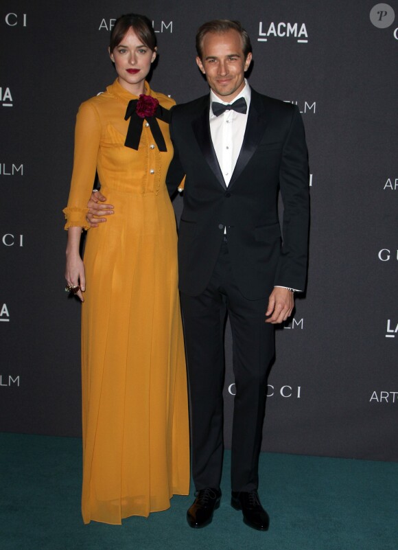 Dakota Johnson et son frère Jesse - Gala "The LACMA 2015 Art+Film" en l'honneur de James Turrell et Alejandro Inarritu à Los Angeles, le 7 novembre 2015.