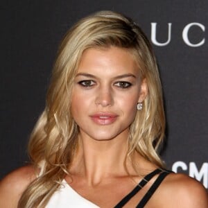 Kelly Rohrbach - Gala "The LACMA 2015 Art+Film" en l'honneur de James Turrell et Alejandro Inarritu à Los Angeles, le 7 novembre 2015.