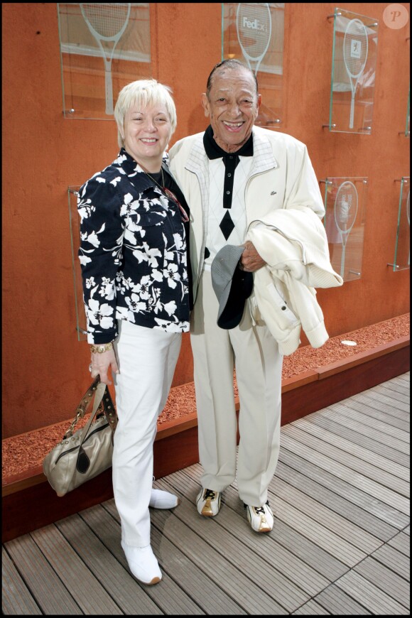Henri Salvador et sa femme Catherine à Roland Garros, Paris, le 3 juin 2007