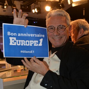 Exclusif - Jean Marie Perier - Les journalistes et chroniqueurs souhaitent un bon anniversaire à Europe 1 à l'occasion de la journée spéciale des 60 ans de la radio à Paris. Le 4 février 2015