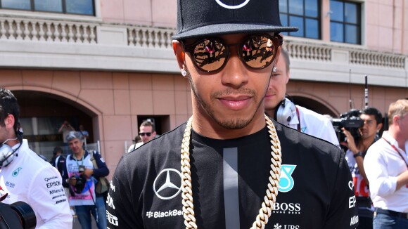 Lewis Hamilton, victime d'un accident : Le pilote de F1 a "trop fait la fête"
