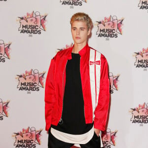 No web - No chaînes TV - Justin Bieber - Arrivées à la 17ème cérémonie des NRJ Music Awards 2015 au Palais des Festivals à Cannes, le 7 novembre 2015. © Christophe Aubert via Bestimage