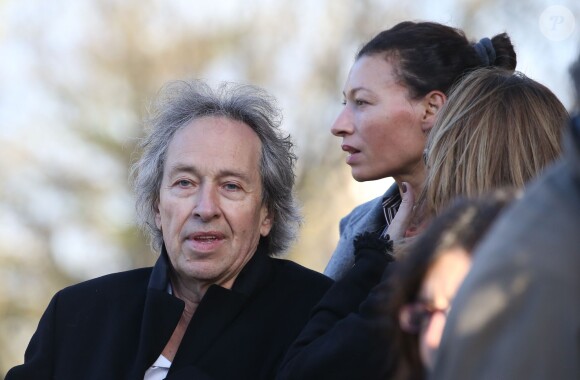 Pascal Bruckner - Hommage à André Glucksmann à la grande coupole du crématorium du cimetière du Père-Lachaise, à Paris, le 13 novembre 2015.