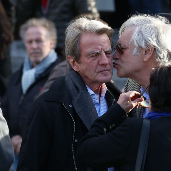 Bernard Kouchner - Hommage à André Glucksmann à la grande coupole du crématorium du cimetière du Père-Lachaise, à Paris, le 13 novembre 2015.