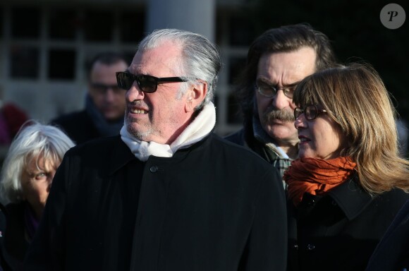 Serge July - Hommage à André Glucksmann à la grande coupole du crématorium du cimetière du Père-Lachaise, à Paris, le 13 novembre 2015.