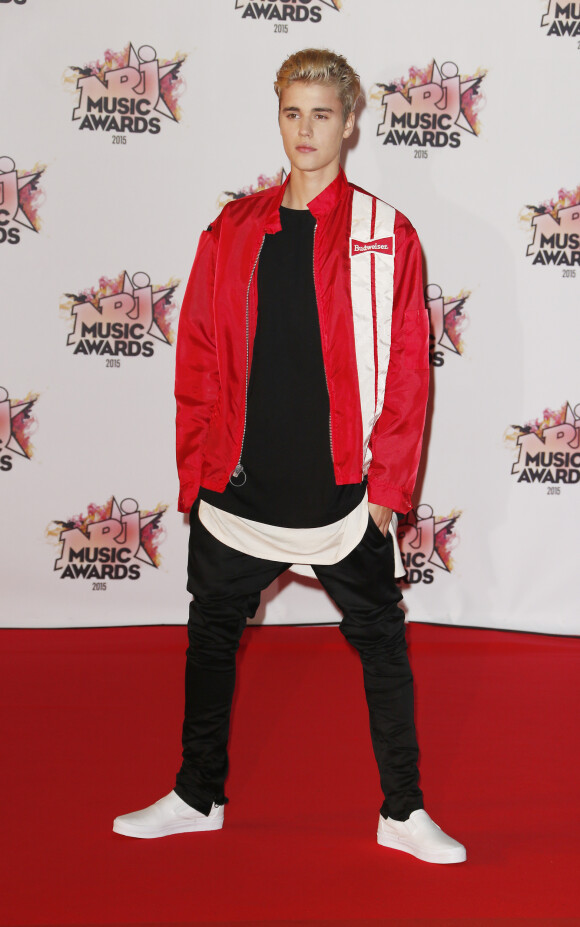 No web - No chaînes TV - Justin Bieber - Arrivées à la 17ème cérémonie des NRJ Music Awards 2015 au Palais des Festivals à Cannes, le 7 novembre 2015. © Christophe Aubert