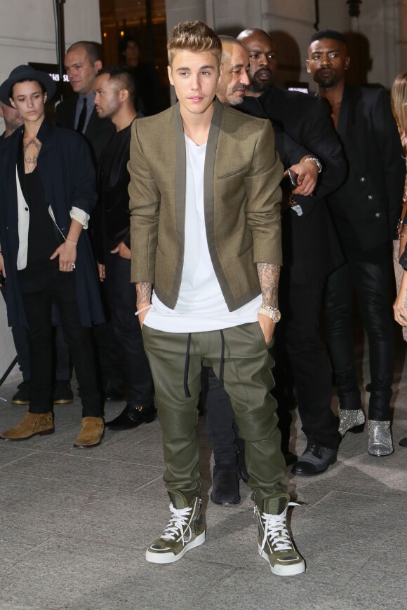 Justin Bieber - Arrivées à la soirée CR Fashion Book à l'Hôtel Peninsula à paris le 30 septembre 2014