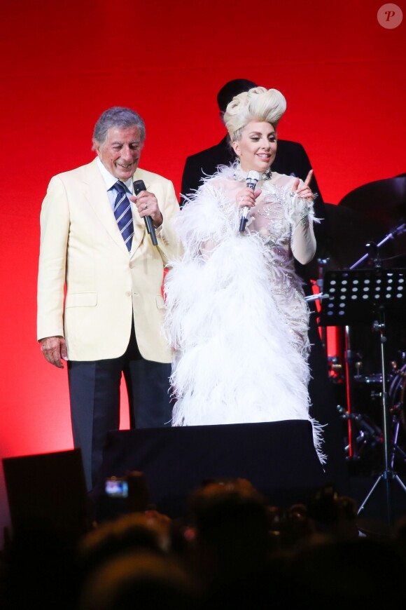 Lady Gaga et Tony Bennett en concert lors du festival de jazz "Umbria Jazz" à Perugia en Italie, le 15 juillet 2015