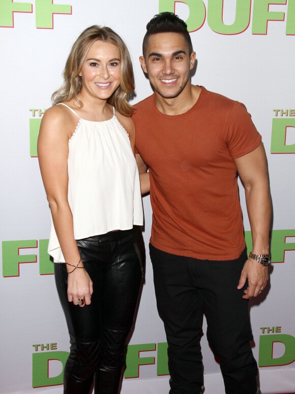 Alexa Vega et son mari Carlos Pena Jr - Avant-première du film "The Duff" à Hollywood, le 12 février 2015.  The Duff Los Angeles Fan Screening held at the The TCL Chinese 6 Theatre in Hollywood, California on February 12th , 2015.12/02/2015 - Hollywood