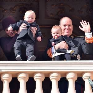 Le prince Jacques et la princesse Gabriella sont apparus avec leurs parents la princesse Charlene et le prince Albert II de Monaco lors du défilé militaire de la fête nationale monégasque, le 19 novembre 2015 © Bruno Bebert / Dominique Jacovides / Bestimage