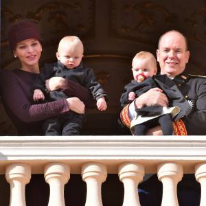 Le prince Jacques et la princesse Gabriella sont apparus avec leurs parents la princesse Charlene et le prince Albert II de Monaco lors du défilé militaire de la fête nationale monégasque, le 19 novembre 2015 © Bruno Bebert / Dominique Jacovides / Bestimage