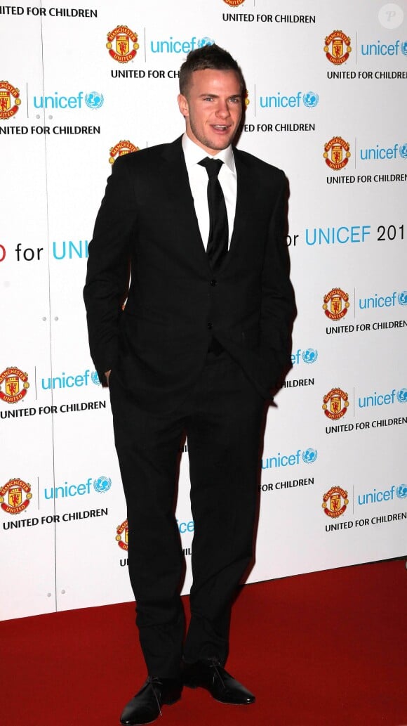 Tom Cleverley lors du dîner de l'UNICEF organisé par Manchester United à Old Trafford, le 12 décembre 2011 à Manchester
