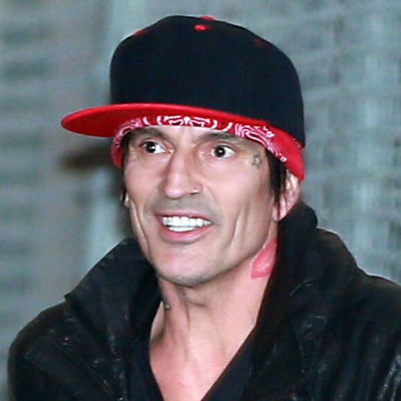 Tommy Lee - People sur le plateau de l'emission "Jimmy Kimmel Live!" a Hollywood, le 28 janvier 2014.